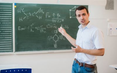 A Level Chemistry Tutors – An Essential Preparation Guide for JC Chemistry